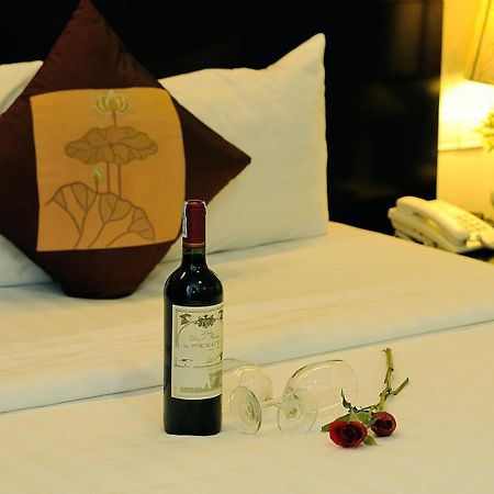 Good Vibes Boutique Hotel Ho Chi Minh City Exterior photo