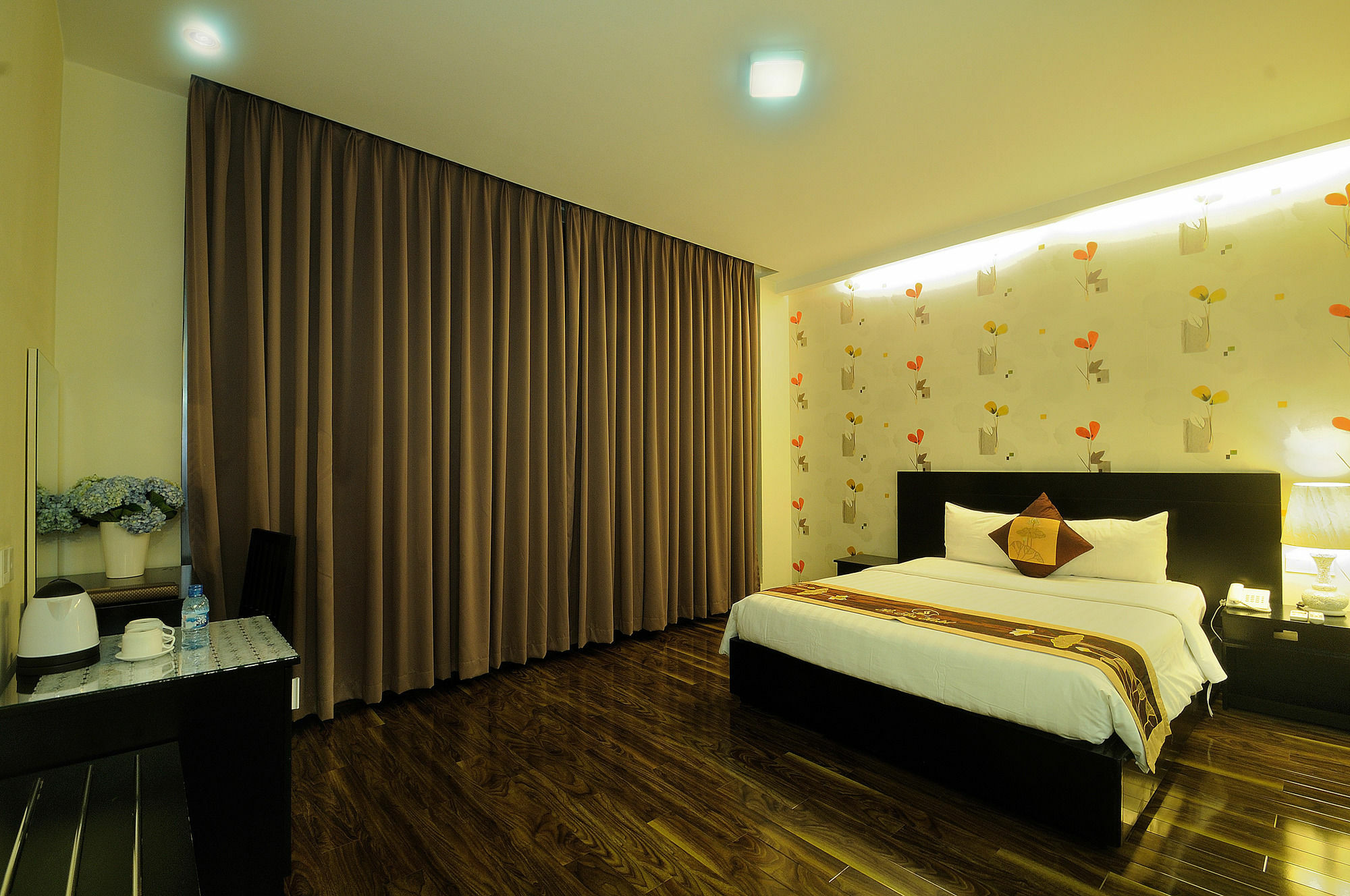 Good Vibes Boutique Hotel Ho Chi Minh City Exterior photo