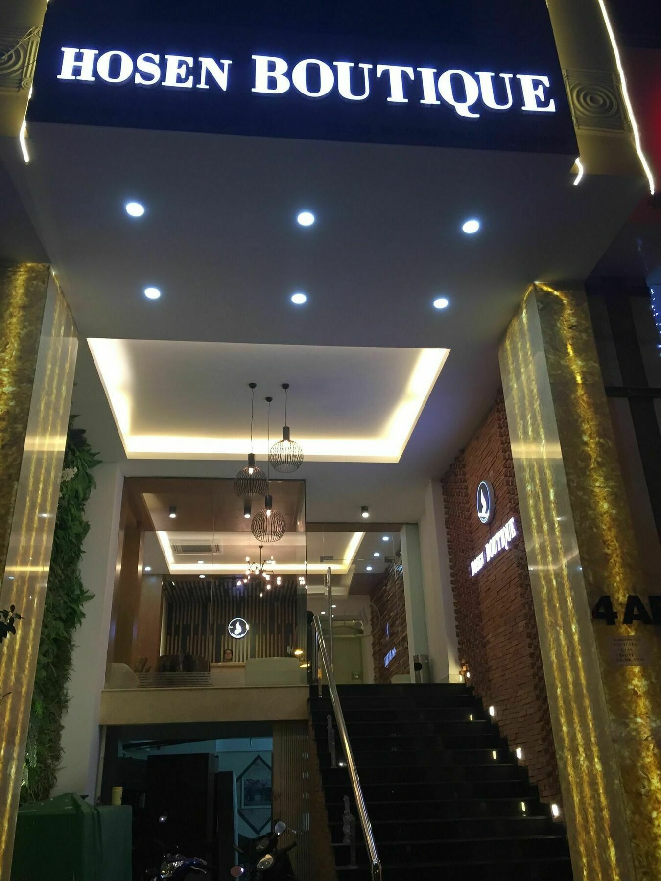 Good Vibes Boutique Hotel Ho Chi Minh City Exterior photo